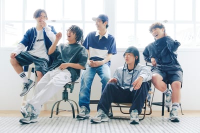 ���ȥ⥹�Υ˥�`�Х�󥹄eע��ǥ롸M2002RAT���Υ�����?�ǥ�����ä����ӥ��奢��