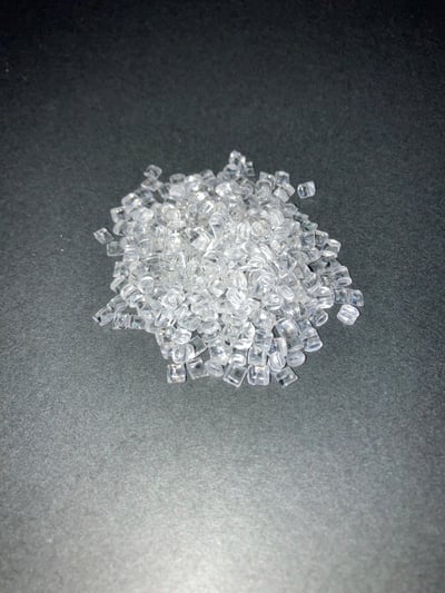 透明の細かい粒