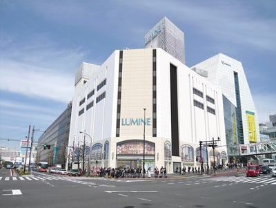 ルミネ新宿 ルミネ1の新しくなった外壁と外観