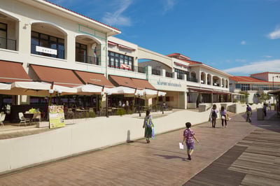 三井アウトレットパーク マリンピア神戸の外観