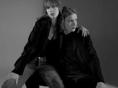 �ݩ`����Ȥ�Ů�Ԥ�����