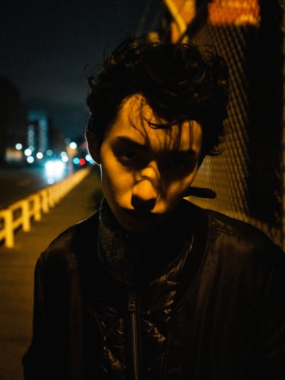 浅井小次郎を起用した新ブランド「THE END」のヴィジュアル