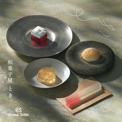 グランドセイコーの和菓子屋ときが提供する棒状の琥珀糖の和菓子や水餅、寒天