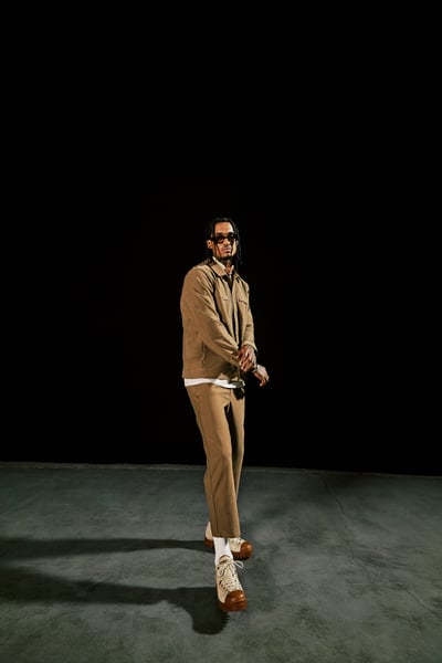 NBA選手のジョーダン?クラークソンを起用したルルレモンの2022年秋冬アイテムのヴィジュアル