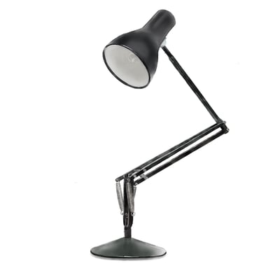 黒いデスクランプ
