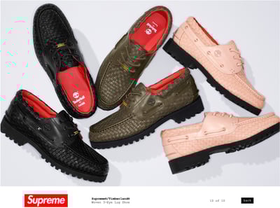 黒、モスグリーン、ピンクのローファー