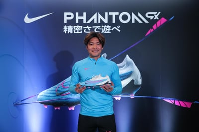 ��ñ����ˤȥʥ����Υե���ȥ�