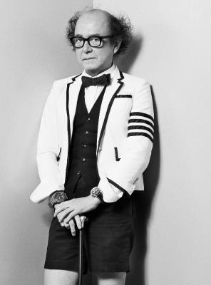 編集者 鈴木正文のモノクロ写真