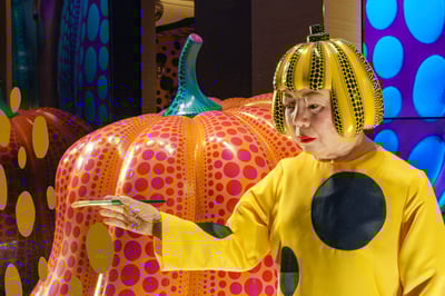 草間彌生のヒューマノイドロボット