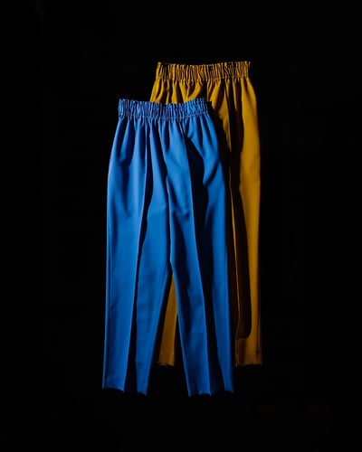 ポステレガントで定番のウールパンツ