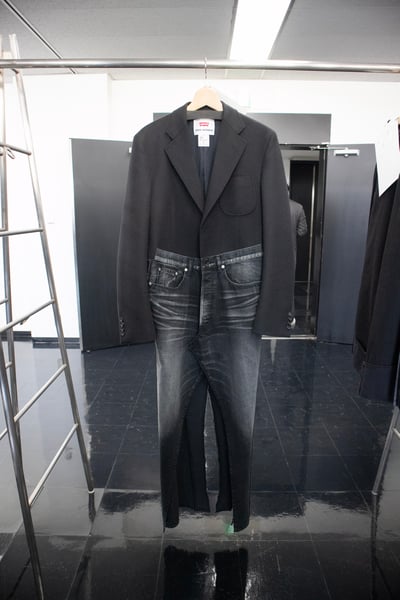 ������ �勵�ʥ٤ȥ�`�Х����Υ���ܥ����ƥ�