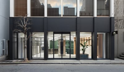 ライティングされた店内