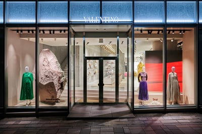 ������Т���֤������������ƥ��α��ε���Υ�����ɥ�