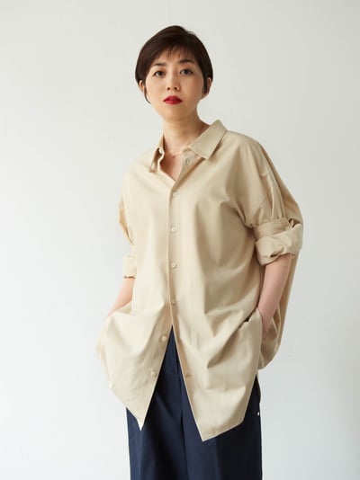 女性のポートレート