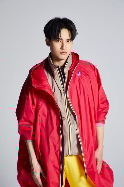 「ル・ブレ」コレクションを着用する水上恒司