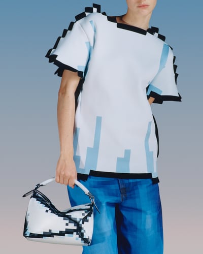 LOEWEの「ピクセル」シリーズ