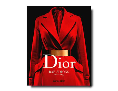 Dior by Raf Simonsの表紙