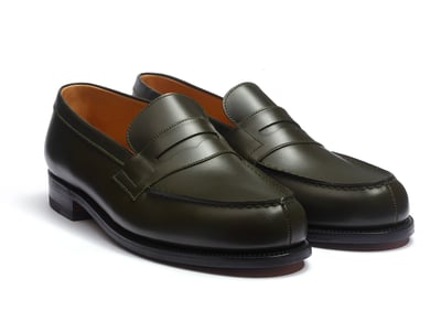 伊勢丹新宿店限定のカラーモデル