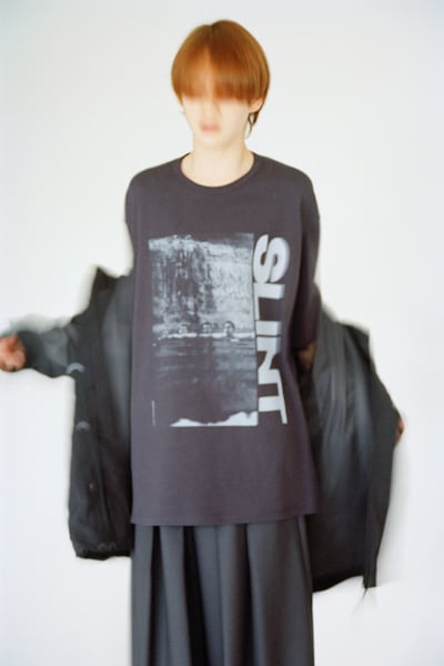 アイテムを身につけた男性