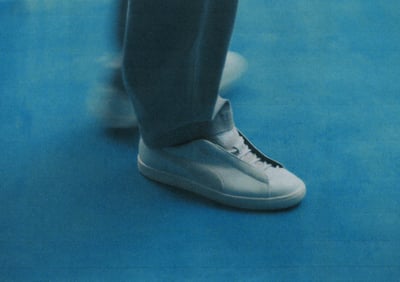 アイテムを身につけた男性