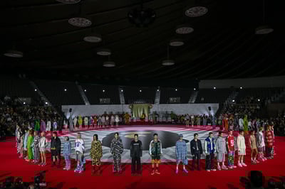 �� �٥����� �����פ�30���ꡢ����ľ�������ǹ��ڳ��Υ�󥦥�������`���_��