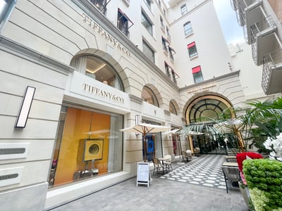 アニヴェルセル 表参道の外観