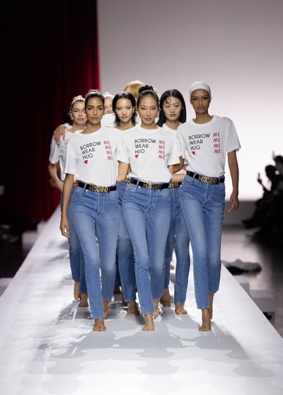 モスキーノ 40周年記念ショー