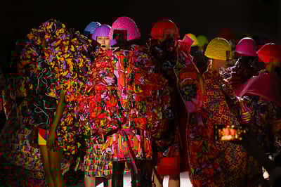 コム デ ギャルソン 2024年春夏コレクション