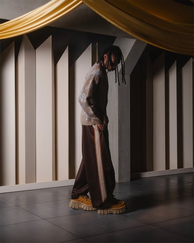 �ȥ�å��ѥ�ĤȤ�إ��`�ǥ�������Ť�����