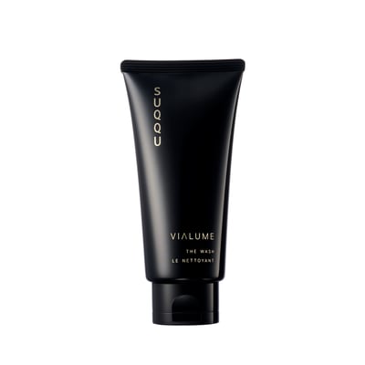 黒いチューブの洗顔