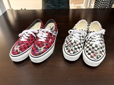 アンダーカバーがヴァンズとのコラボスニーカー発表