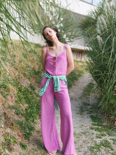 ジャンプスーツのルック