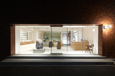 店の外観の画像