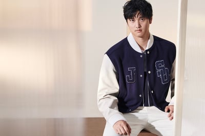 �ե��å����֥��ɡ��ܥ����Υ���Х����`��դ������ƽ