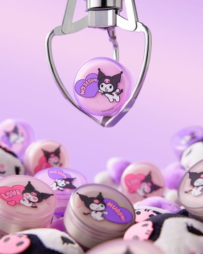 クロミ × INNISFREEコラボアイテムのパウダー