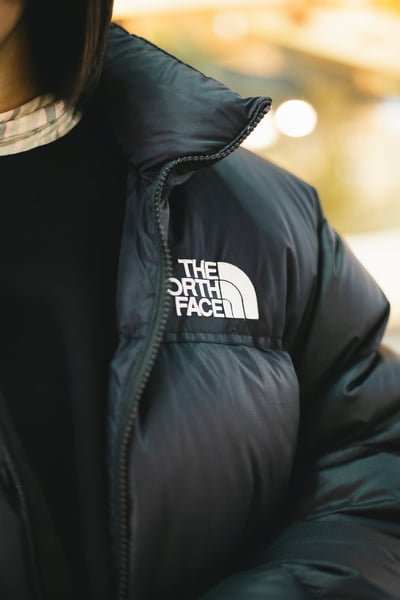 ザ・ノース・フェイスのロゴが写った画像
