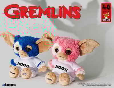 ぬいぐるみが2つならんだヴィジュアル