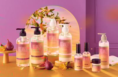 �ܥ��˥��ȤΥե쥰��󥹥��쥯������3���Υ��`�������奢��