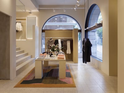 ��˥�`���륪�`�ץ󤷤���ɽ��