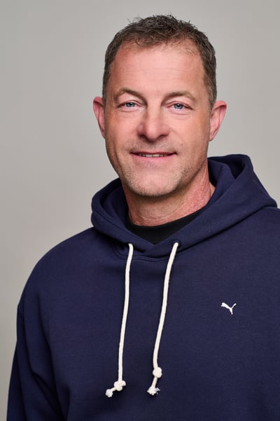 ���`���`?�۩`��� ȡ���ۻ���L��CEO