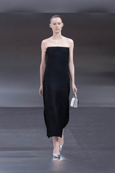 FENDI 2024�� ���ĥ��`�ȥ�����`��