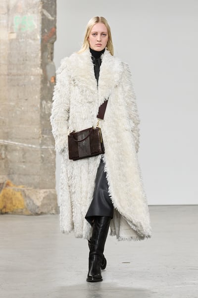 GABRIELA HEARST 2025年秋冬