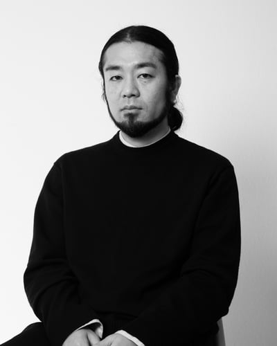 チノ デザイナー 茅野誉之