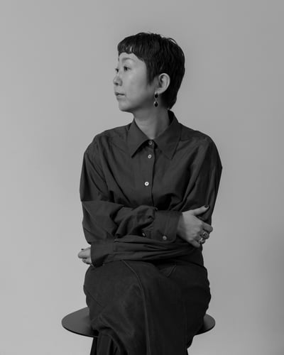 「カレンテージ」デザイナー塚崎恵理子のポートレート