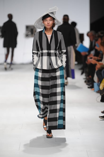 ISSEY MIYAKE 2015SS パリコレクション 画像35/40