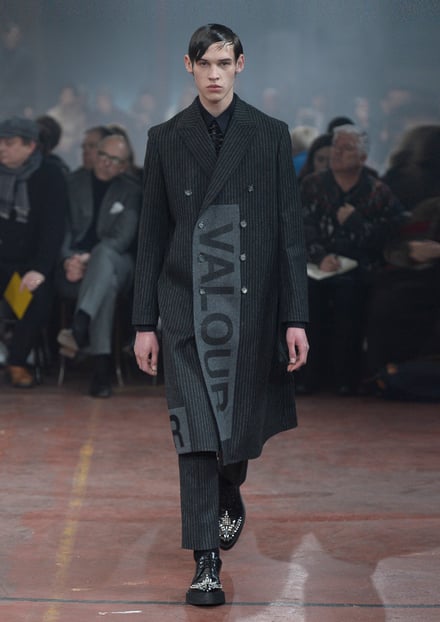 Alexander McQueen 2015-16AW ロンドンコレクション 画像4/32