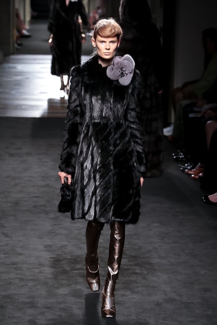 FENDI "Haute Fourrure" in TOKYO 2015-16AW Couture 東京コレクション 画像3/72