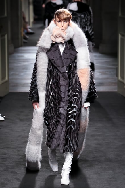 FENDI "Haute Fourrure" in TOKYO 2015-16AW Couture 東京コレクション 画像19/72