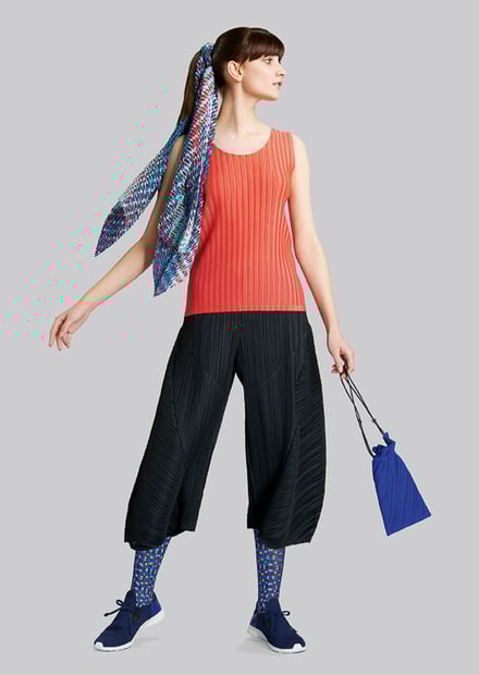 PLEATS PLEASE ISSEY MIYAKE 2015-16AWコレクション 画像17/40
