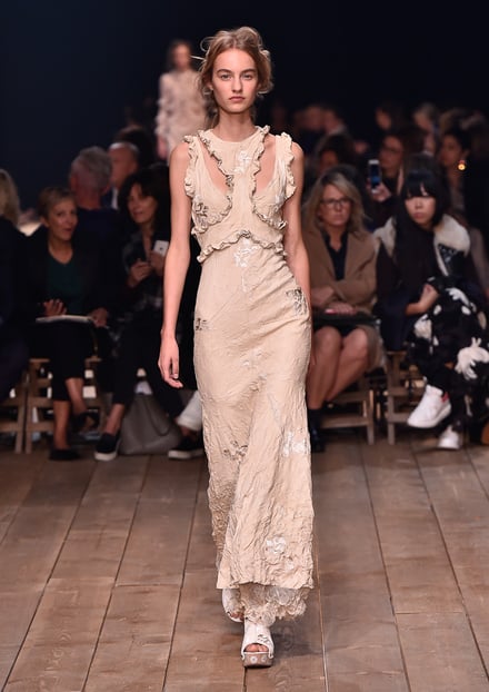 Alexander McQueen 2016SS パリコレクション 画像3/41